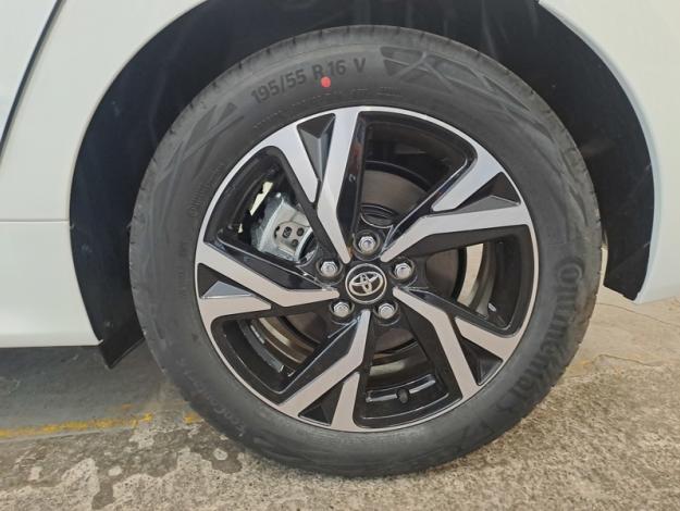 TOYOTA Yaris Hybride 116h Design  YARIS HYBRIDE 116H DESIGN PACK MY25