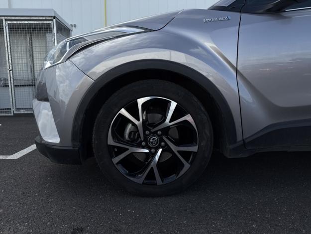 TOYOTA C-HR 1.8 HYBRIDE 122 EDITION  