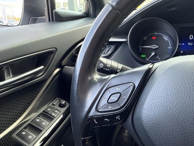 TOYOTA C-HR 1.8 HYBRIDE 122 EDITION  