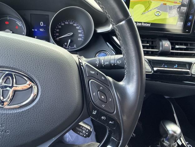 TOYOTA C-HR 1.8 HYBRIDE 122 EDITION  
