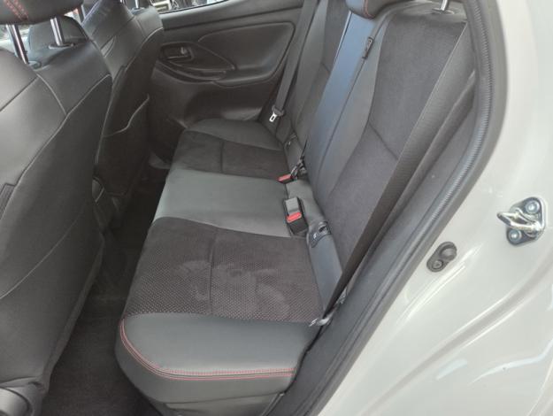 TOYOTA Yaris 116h GR SPORT  