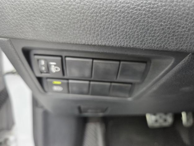 TOYOTA Yaris 116h GR SPORT  