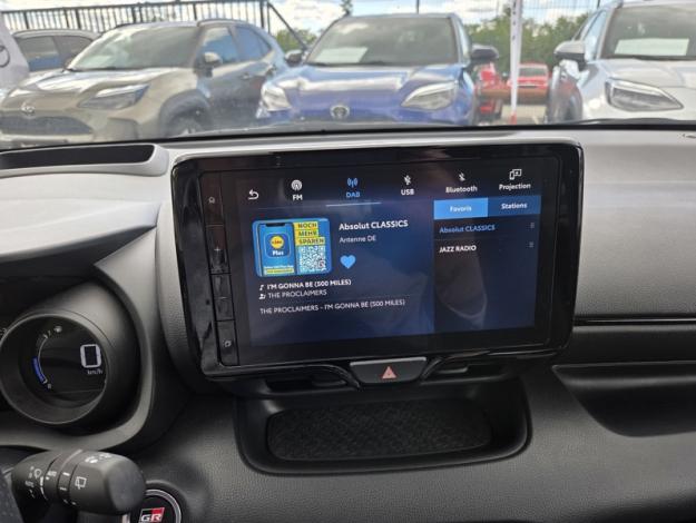 TOYOTA Yaris 116h GR SPORT  