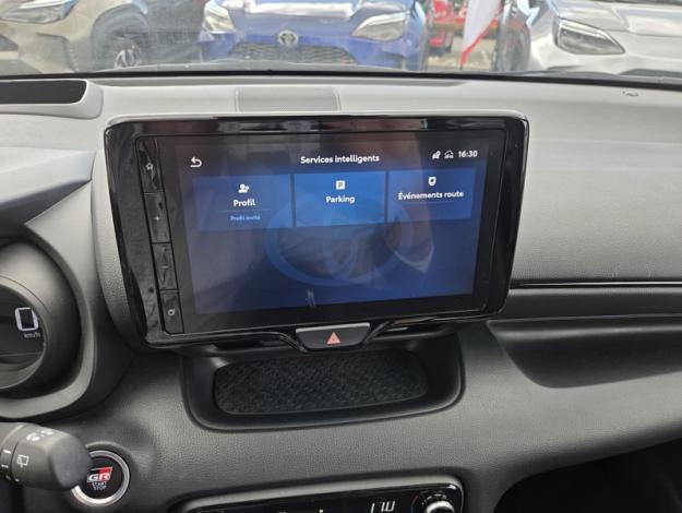TOYOTA Yaris 116h GR SPORT  