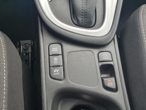 TOYOTA Yaris 116 Dynamic  