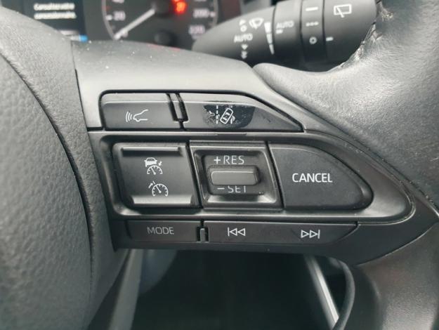 TOYOTA Yaris 116 Dynamic  