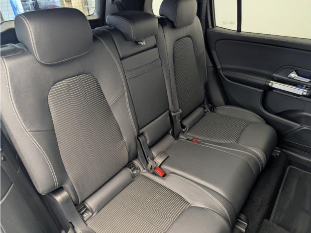 MERCEDES-BENZ GLB 200 d Business Line  