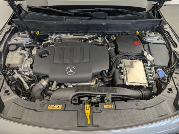 MERCEDES-BENZ GLB 200 d Business Line  