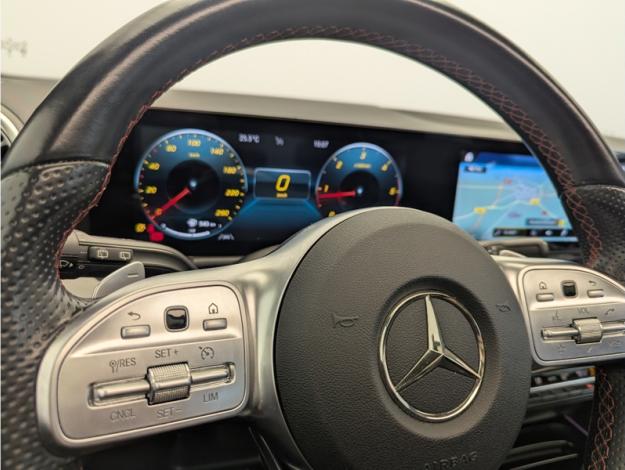 MERCEDES-BENZ Classe B 180 d AMG Line Edition  