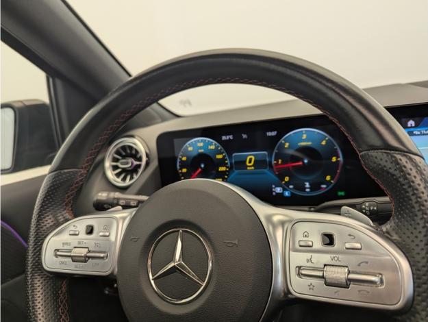 MERCEDES-BENZ Classe B 180 d AMG Line Edition  