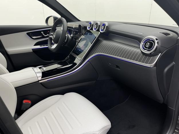 MERCEDES-BENZ GLC SUV GLC 300 e  Hybrid EQ 4MATIC AMG Line +  GLC 300 e  Hybrid EQ 4MATIC AMG Line +