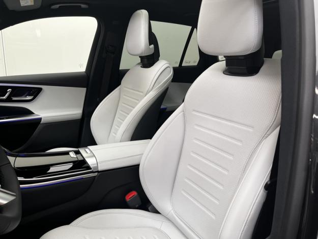 MERCEDES-BENZ GLC SUV GLC 300 e  Hybrid EQ 4MATIC AMG Line +  GLC 300 e  Hybrid EQ 4MATIC AMG Line +