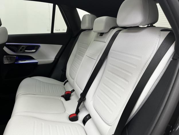 MERCEDES-BENZ GLC SUV GLC 300 e  Hybrid EQ 4MATIC AMG Line +  GLC 300 e  Hybrid EQ 4MATIC AMG Line +
