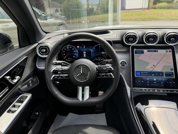 MERCEDES-BENZ GLC 300 e 4M Pack AMG Pano Burmester  