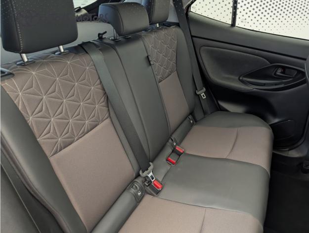 TOYOTA Yaris Cross 1.5 HYBRID 116H COLLECTION AWD   PANO TECH