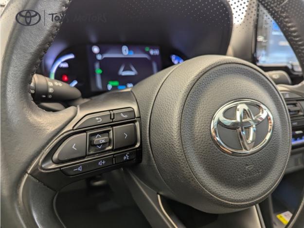 TOYOTA Yaris Cross 1.5 HYBRID 116H COLLECTION AWD   PANO TECH
