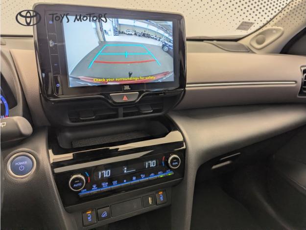 TOYOTA Yaris Cross 1.5 HYBRID 116H COLLECTION AWD   PANO TECH