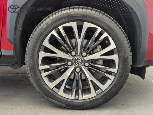 TOYOTA Yaris Cross 1.5 HYBRID 116H COLLECTION AWD   PANO TECH
