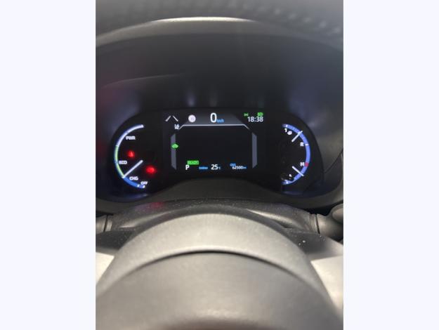 TOYOTA Yaris Cross Hybrid 2WD Collection   