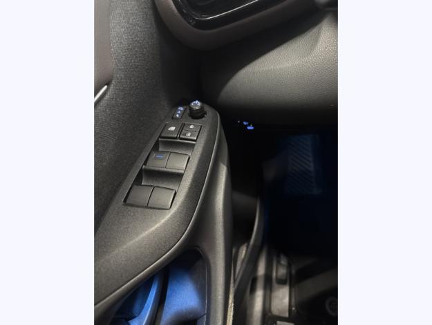 TOYOTA Yaris Cross Hybrid 2WD Collection   