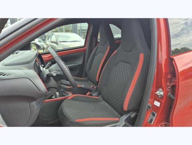 TOYOTA Aygo X 1.0 VVT-i 72 Design   