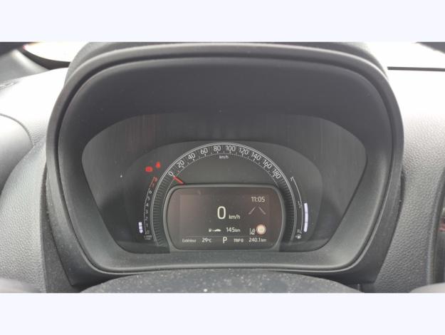 TOYOTA Aygo X 1.0 VVT-i 72 Design   