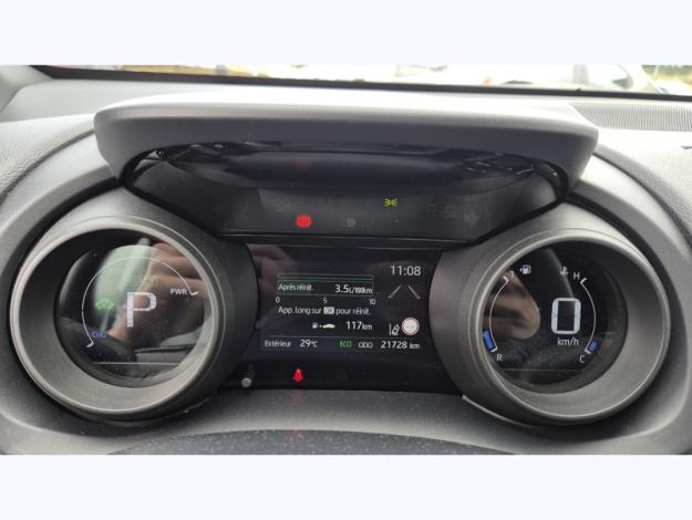 TOYOTA Yaris Cross 1.5 HYBRID 116H DESIGN   