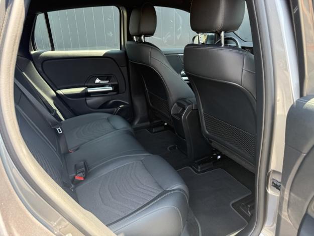 MERCEDES-BENZ EQA 250+ Business Line  