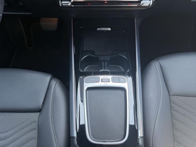 MERCEDES-BENZ EQA 250+ Business Line  