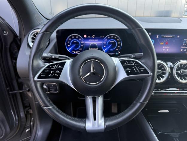 MERCEDES-BENZ EQA 250+ Business Line  