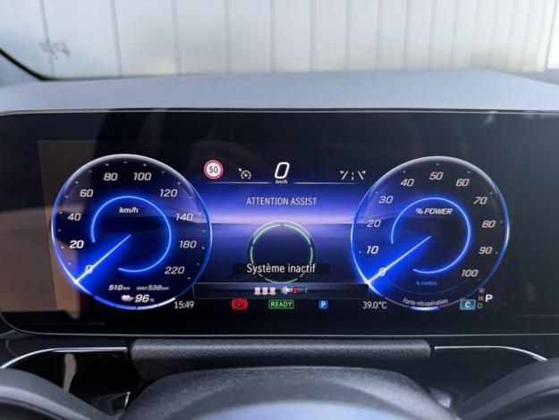 MERCEDES-BENZ EQA 250+ Business Line  