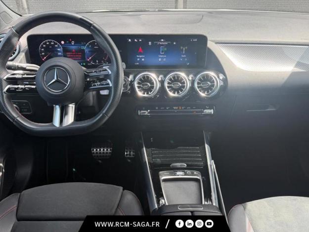 MERCEDES-BENZ GLA 200 d AMG Line  