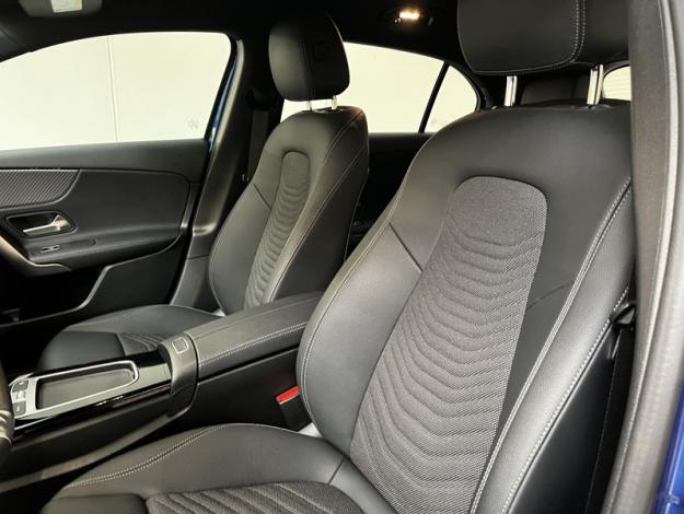 MERCEDES-BENZ Classe A 180 d Business Line  Classe A 180 d Business Line