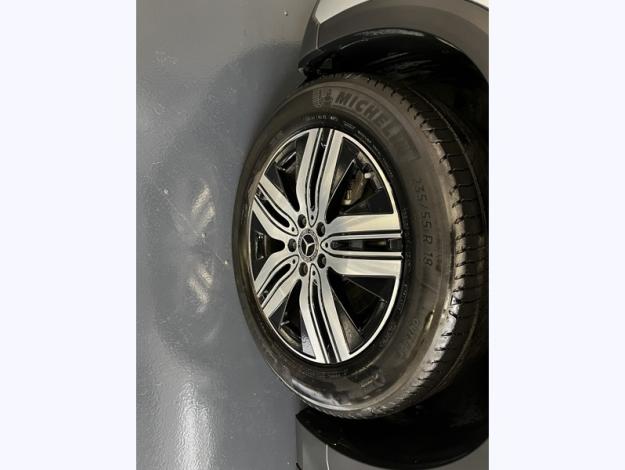 MERCEDES-BENZ EQA 250+ Edition  