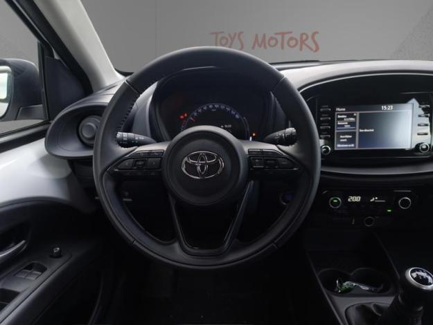 TOYOTA Aygo X 1.0 VVT-i 72 Dynamic  .