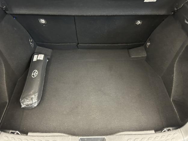 TOYOTA C-HR 1.8 HYBRIDE 122 EDITION  