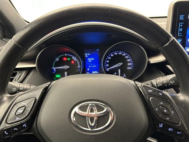 TOYOTA C-HR 1.8 HYBRIDE 122 EDITION  