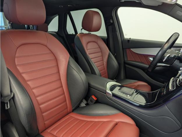 MERCEDES-BENZ GLC SUV GLC 300de 4MATIC SUV AMG Line  