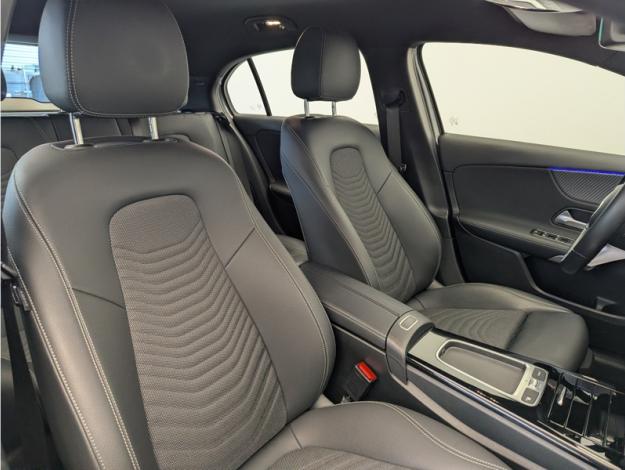 MERCEDES-BENZ Classe A 180 d Progressive Line  Classe A 180 d Progressive Line