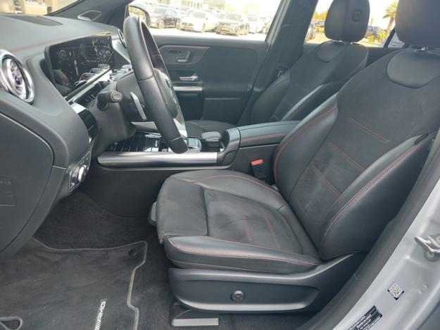 MERCEDES-BENZ EQA 250 AMG Line  