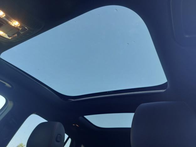 MERCEDES-BENZ EQA 250 AMG Line  