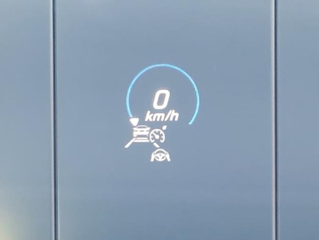 MERCEDES-BENZ EQA 250 AMG Line  