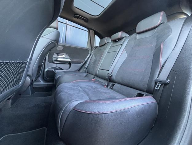 MERCEDES-BENZ Classe B 180 d AMG Line Edition  