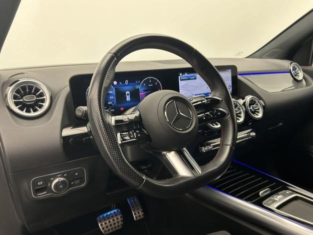 MERCEDES-BENZ GLA 200 d AMG Line  