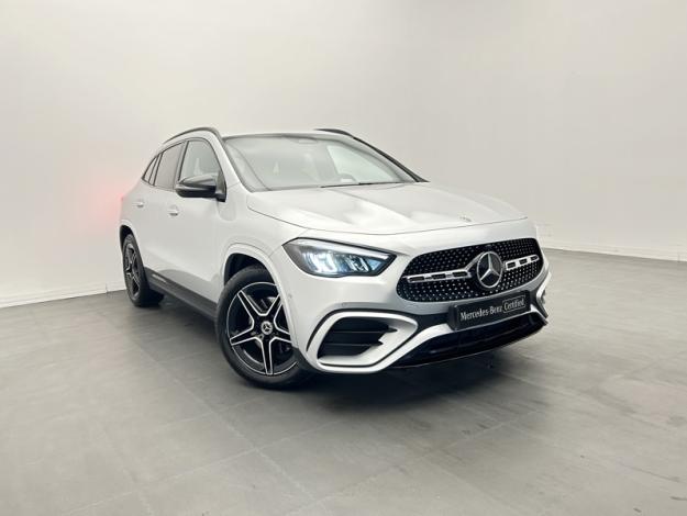 MERCEDES-BENZ GLA 200 d AMG Line  