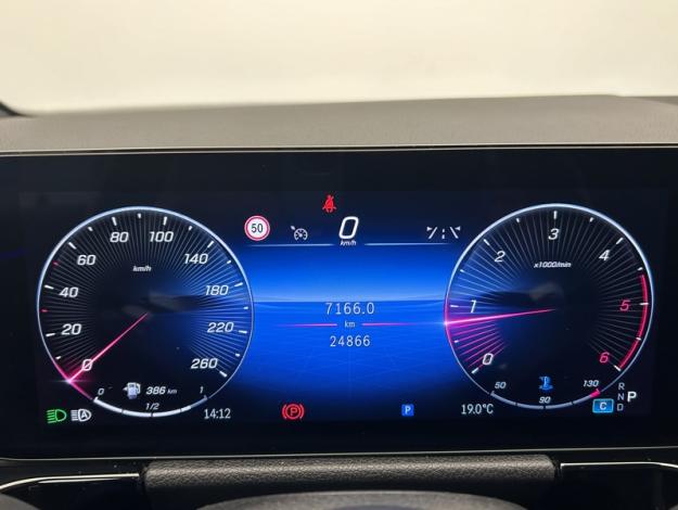MERCEDES-BENZ GLA 200 d AMG Line  