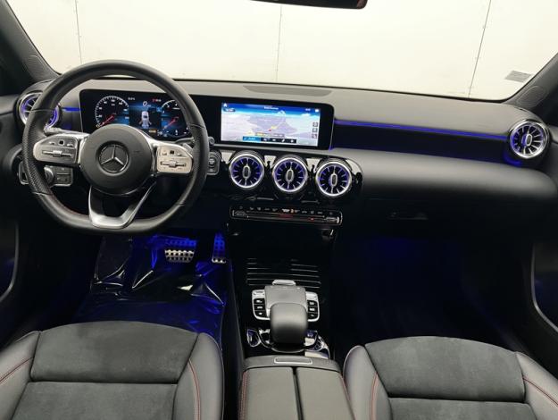 MERCEDES-BENZ Classe A 200 AMG Line  