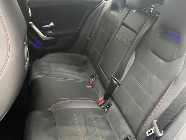 MERCEDES-BENZ Classe A 200 AMG Line  
