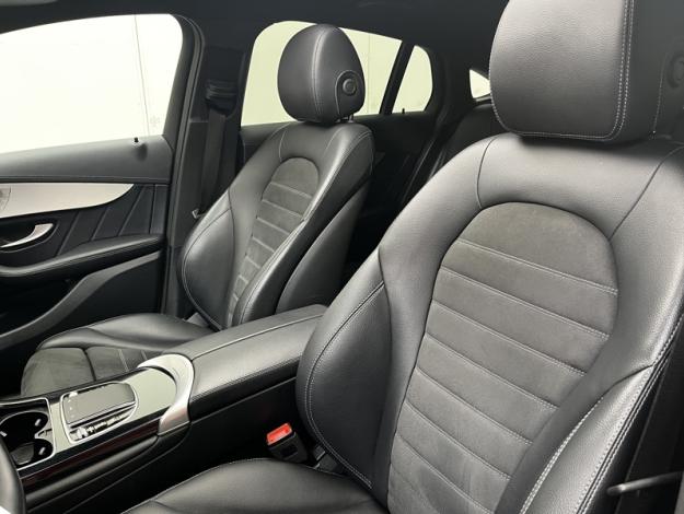 MERCEDES-BENZ GLC Coupé GLC 300de 4MATIC Coupé Business Line  