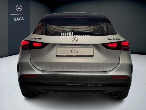 MERCEDES-BENZ GLA-Klasse Mercedes-AMG GLA 35 4MATIC Off-Roader